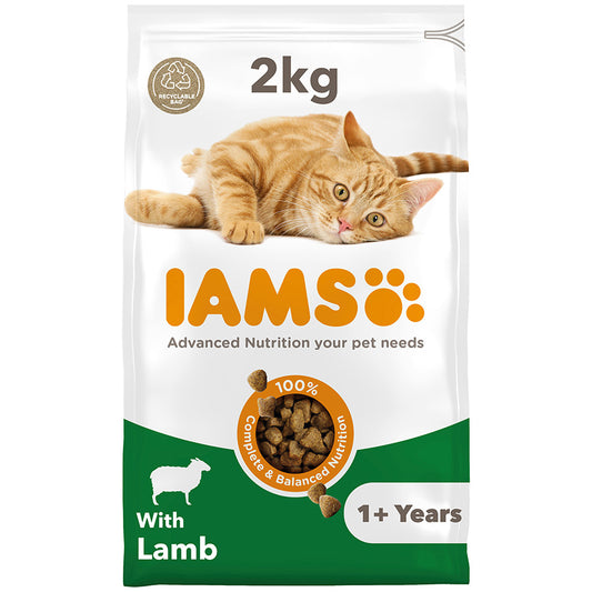 IAMS Nutrition Cat Dry Food with Lamb 2kg | Adult 1+ Years